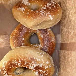 Salt bagels