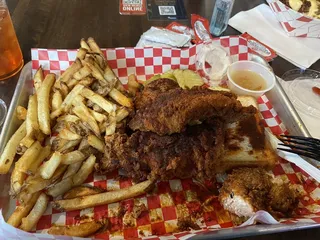 ray's chicken kitchen