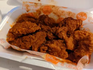 Hoots Wings