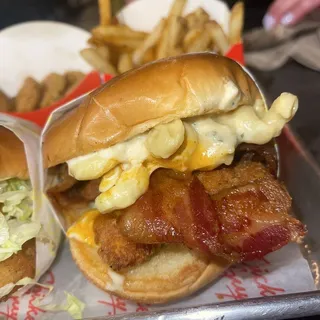 Buffalo Mac 'N' Cheese Sandwich