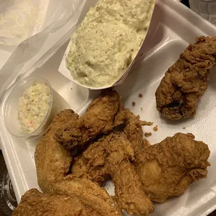 chicken, chicken wings and fried chicken, fried chicken, chicken wings, fried chicken wings, bbq wings, bbq chicken, poultry, food