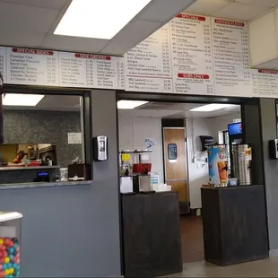 the inside of a fast food restaurant