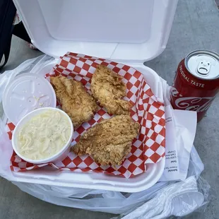 3 Piece Chicken Tenders Combo with Creamy Mac and Cheese