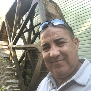 Victor R.