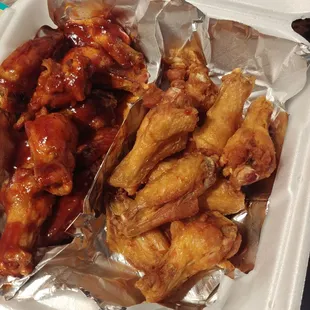 Smh the naked ones are supposed to have hot wing sauce