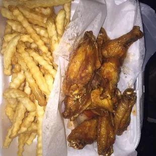 poultry, bbq chicken, bbq wings, chicken wings and fried chicken, food, fried chicken wings, chicken wings, chicken, fried chicken