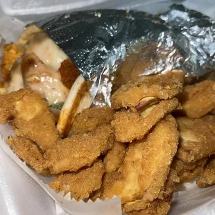 #10 Buffalo Chicken Pita and fried squash | Instagram @Kurlykonnoisseur