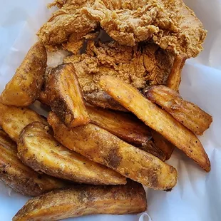 2 piece tenders and wedges meal.