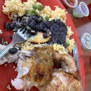 1/2 Chicken with Rice and Beans