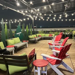  lounge chairs and trees