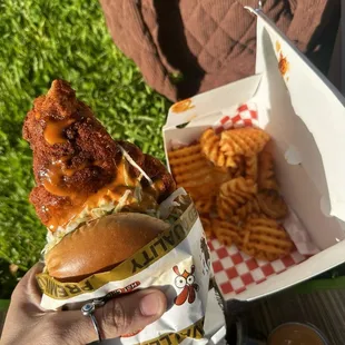 Medium spicy chicken combo