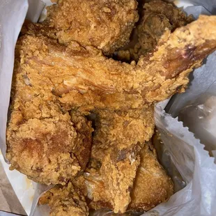 4 piece wing + Rice &amp; Gravy.