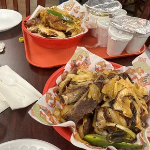 Chicken and costillitas meal so yummy