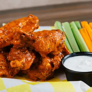 chicken wings, poultry, food, chicken, bbq wings, fried chicken wings, bbq chicken, chicken wings and fried chicken, fried chicken