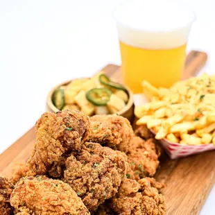 fried chicken, chicken, chicken wings and fried chicken, bbq chicken, chicken wings, bbq wings, fried chicken wings, food, poultry