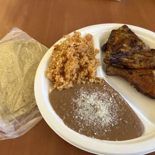 2 piece dark meat with refried beans and rice. Delicious fresh flour tortillas.