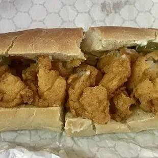 Shrimp poboy
