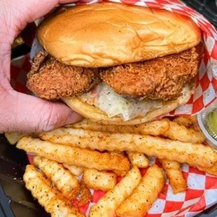 IG @ FoodandPooch