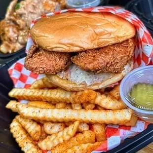 IG @ FoodandPooch