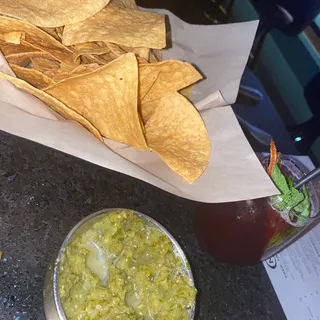 Salsa Verde (This salsa is green)