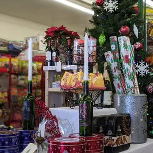 Who else loves the Christmas season?