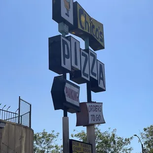 ramen and noodles, outside