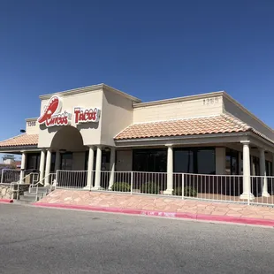 Chico's Tacos storefront.