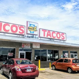Chicos Tacos