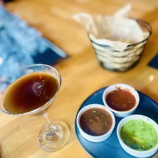 Espresso martini and everyone's fave appetizer/ meal...chips and salsa