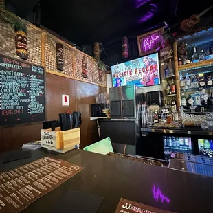 (L) side of the bar and the decorations