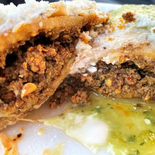 Quesadilla Frita con Carne Asada