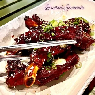 Braised spareribs