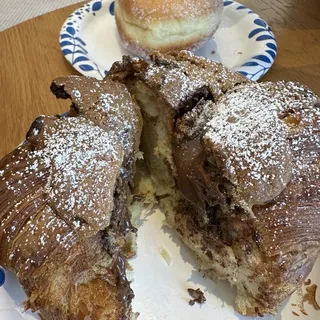 Cookie Croissant