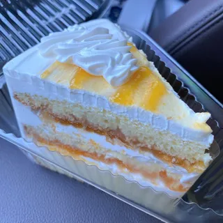 Mango Sliced Cake