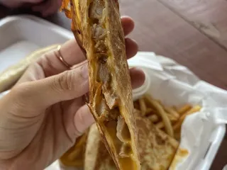 Twisted Plates Food Truck