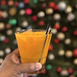 Mad Thai Tea