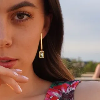 Amanda G.
