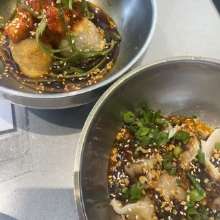 Veggie Dumplings (V) (3)