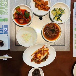 Side dishes (banchan)--delish!