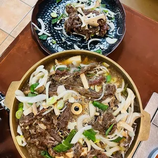 Yetnal Bulgogi (marinated beef in broth) in the pot!