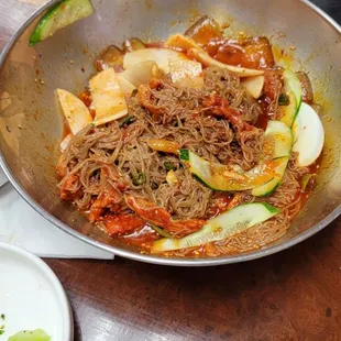 Bibim cold noodles