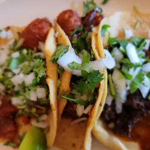 Chicharron tacos
