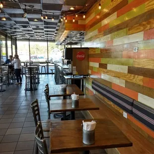 sushi and sashimi, interior