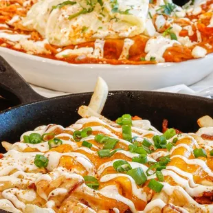 a skillet of food