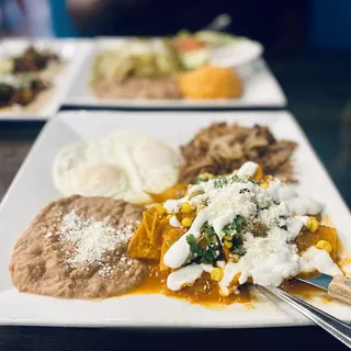 Flor de Calabaza Chilaquiles