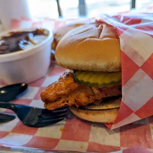 Hot chicken sandwich, mashed/gravy