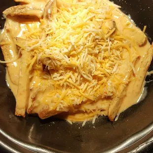 Fries and grated cheese fries