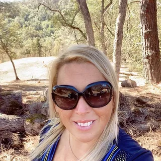 Claudia K.