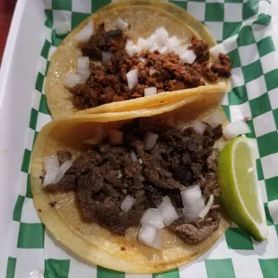 Chorizo taco and asada taco