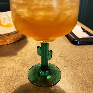 a margarita in a glass